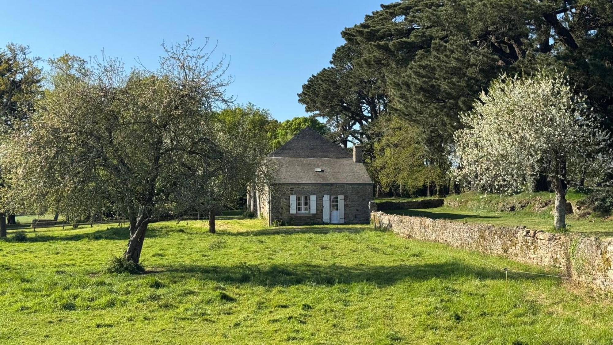 Gite De Couple Cosy Avec Vue Sur Chateau Tremohar - Golfe Du Morbihan, 20 Min De Vannes Berric Εξωτερικό φωτογραφία